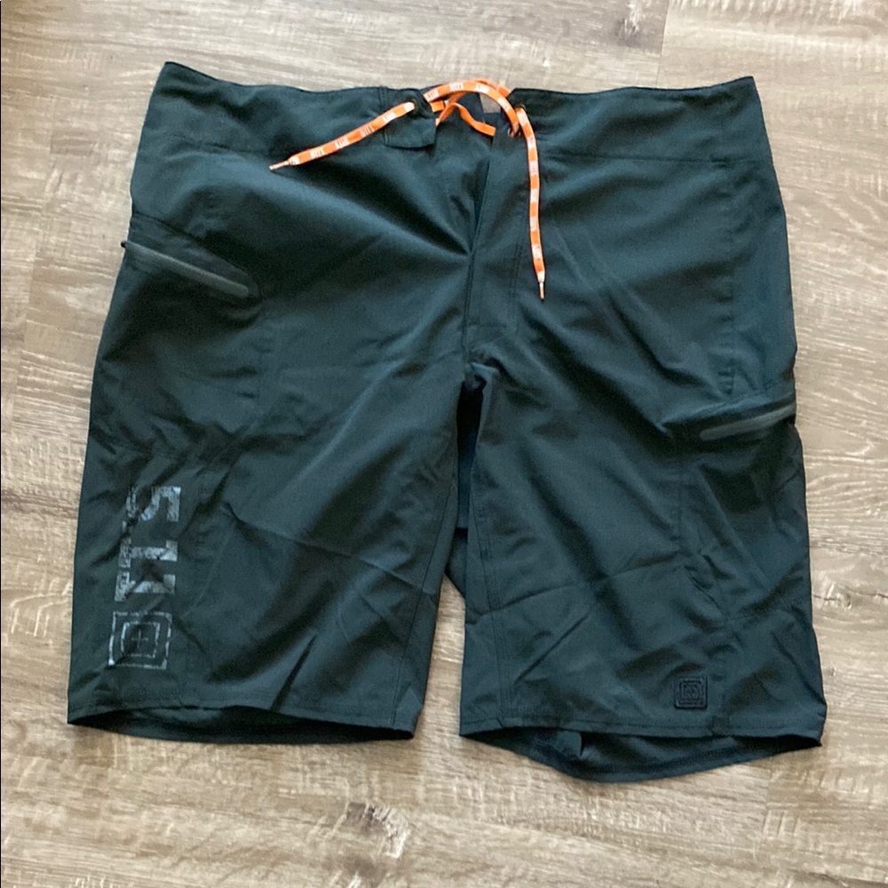Mens 5.11 Tactica swim trunks like new black